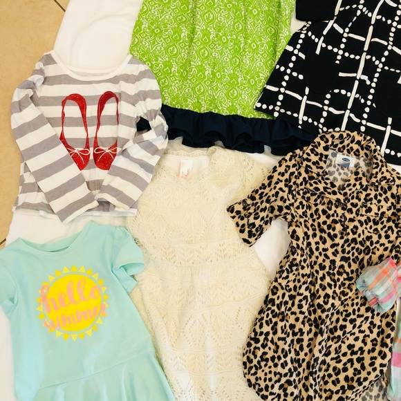 Lot of 10 - girls size 4 clothing - Picture 2 of 4